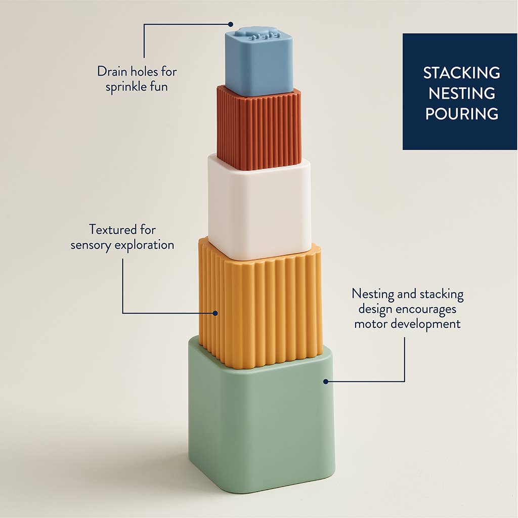 Itzy Sprinkle Stacking and Nesting Bath Cups