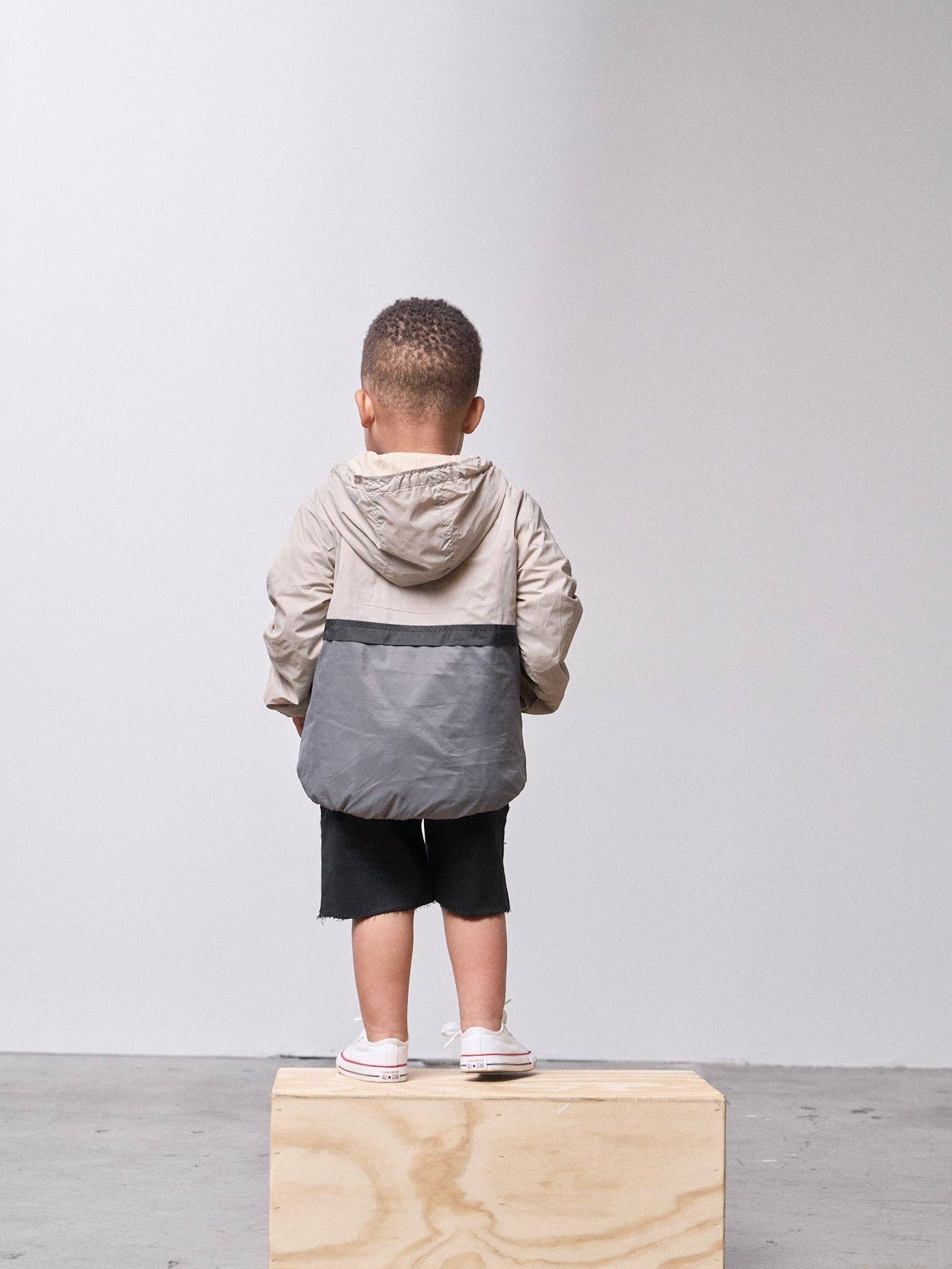 LB266-Check Block Windbreaker