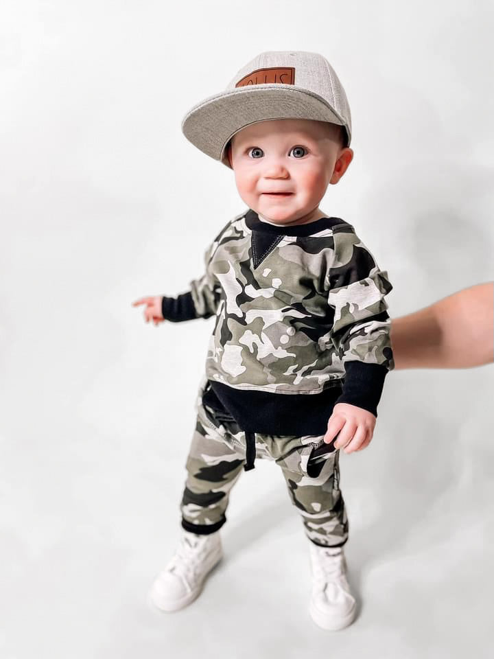 Little Bipsy - Camo Pullover